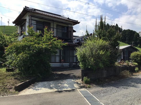 静岡市葵区松野の家